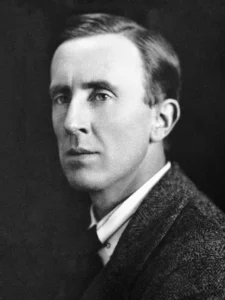 Retrato en blanco y negro del escritor J. R. R. Tolkien hacia 1925.